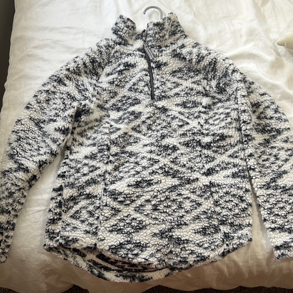 Fuzzy jacket - Picture 1 of 2